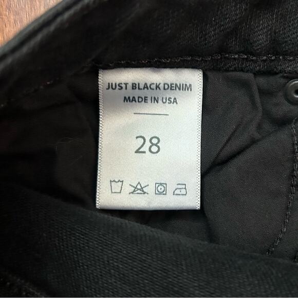 Just Black Women's Black Frayed Hem Straight/Skinny Jeans, Size 28 - Picture 10 of 12